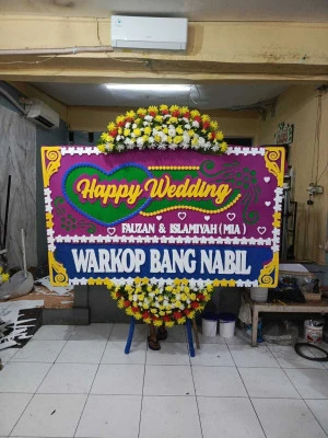 Papan Bunga di Beran Blora